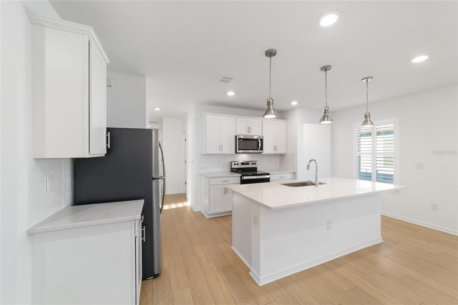 STONE CREEK - Residential Lease