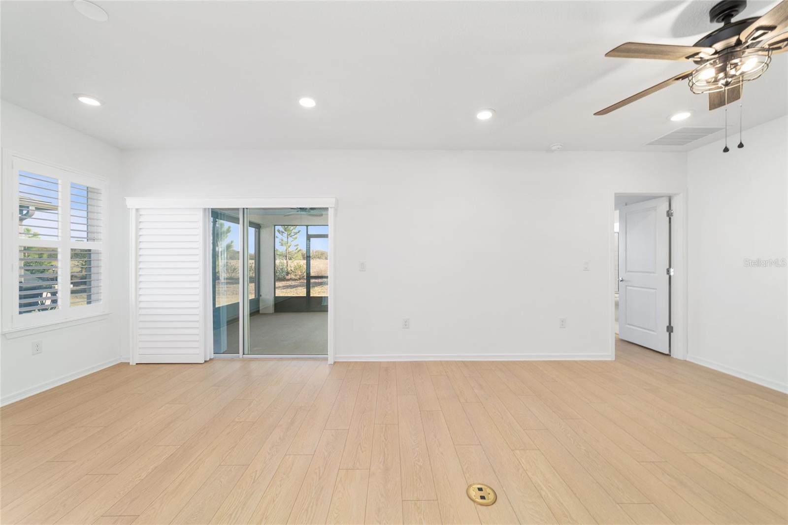 STONE CREEK - Residential Lease