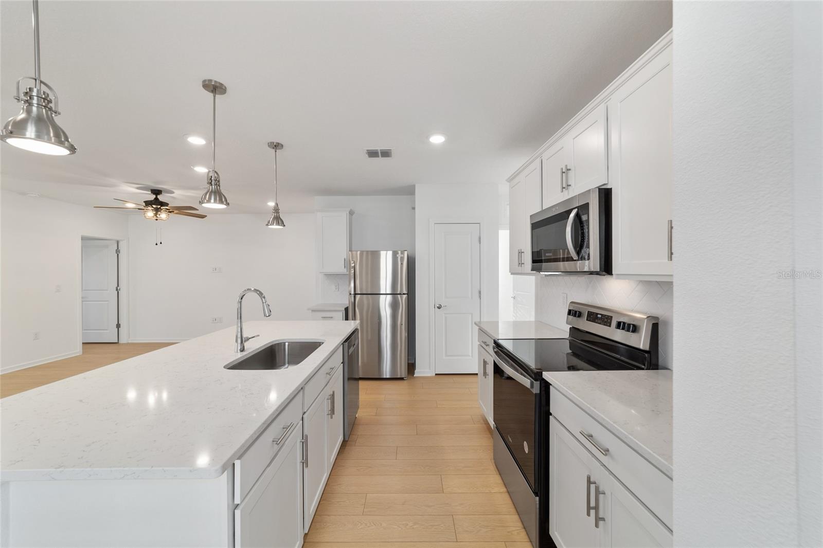 STONE CREEK - Residential Lease