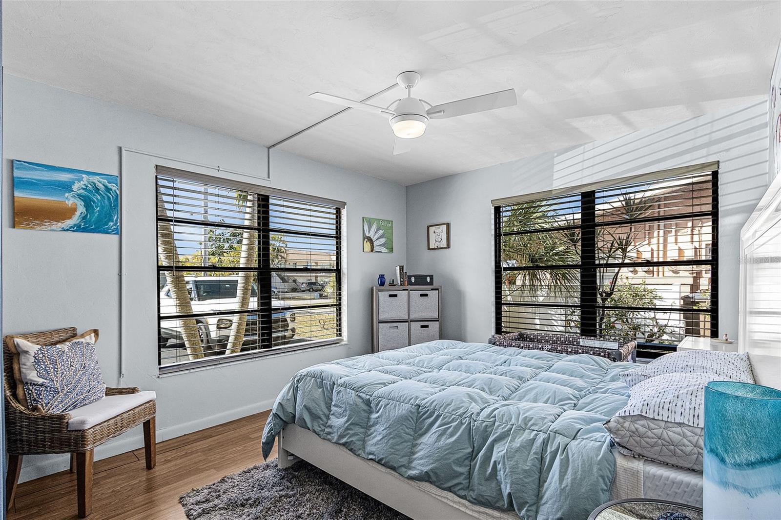 LOS CINCO A CONDO - Residential