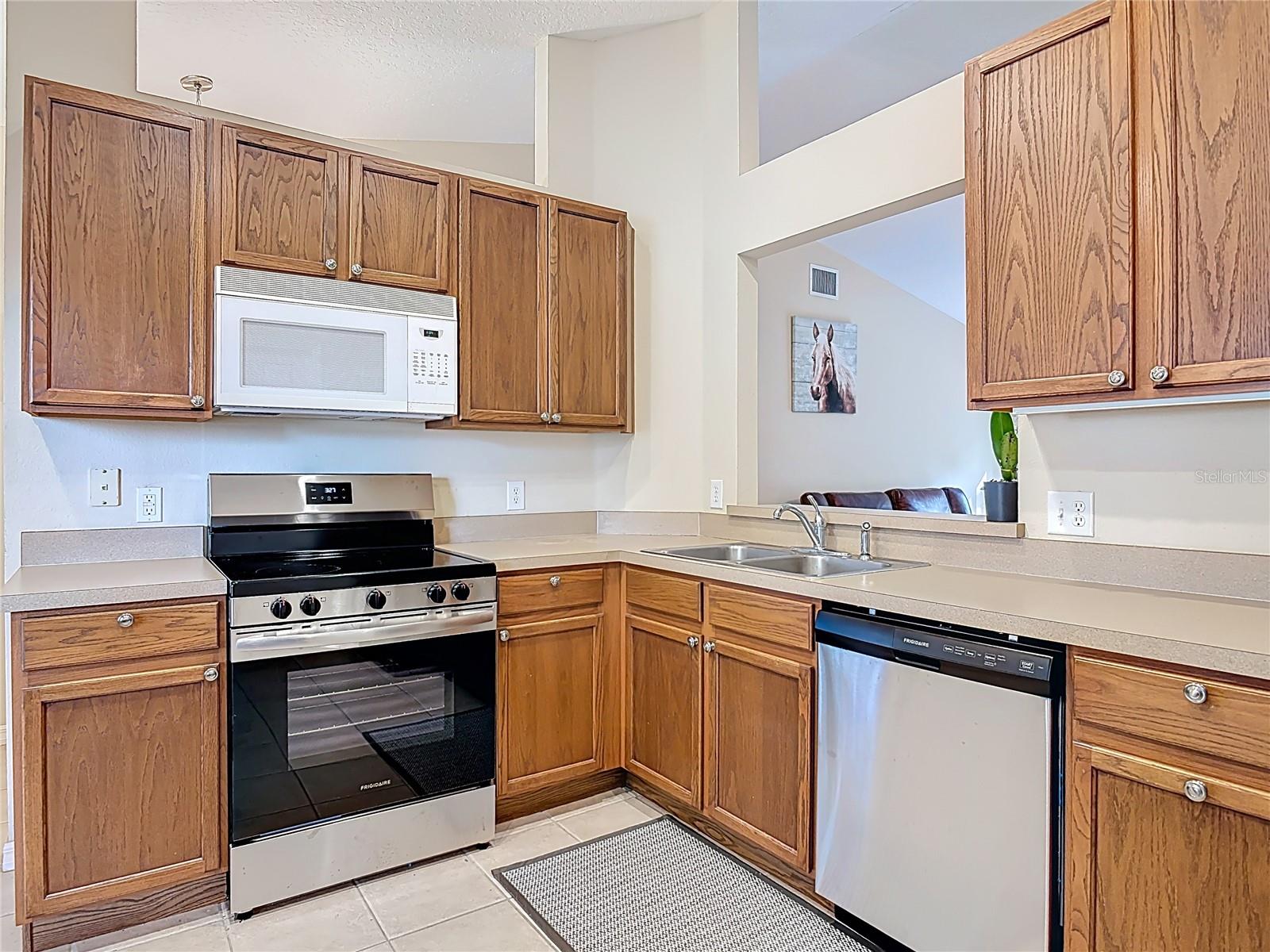 TAVARES IMPERIAL VILLAGE SUB - Residential