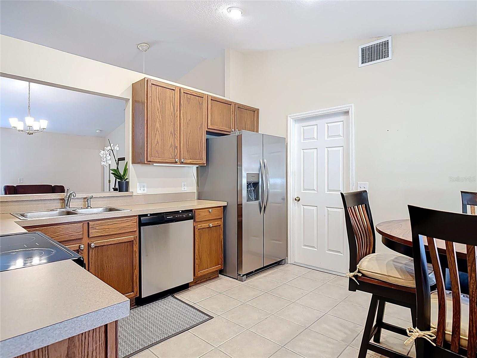 TAVARES IMPERIAL VILLAGE SUB - Residential