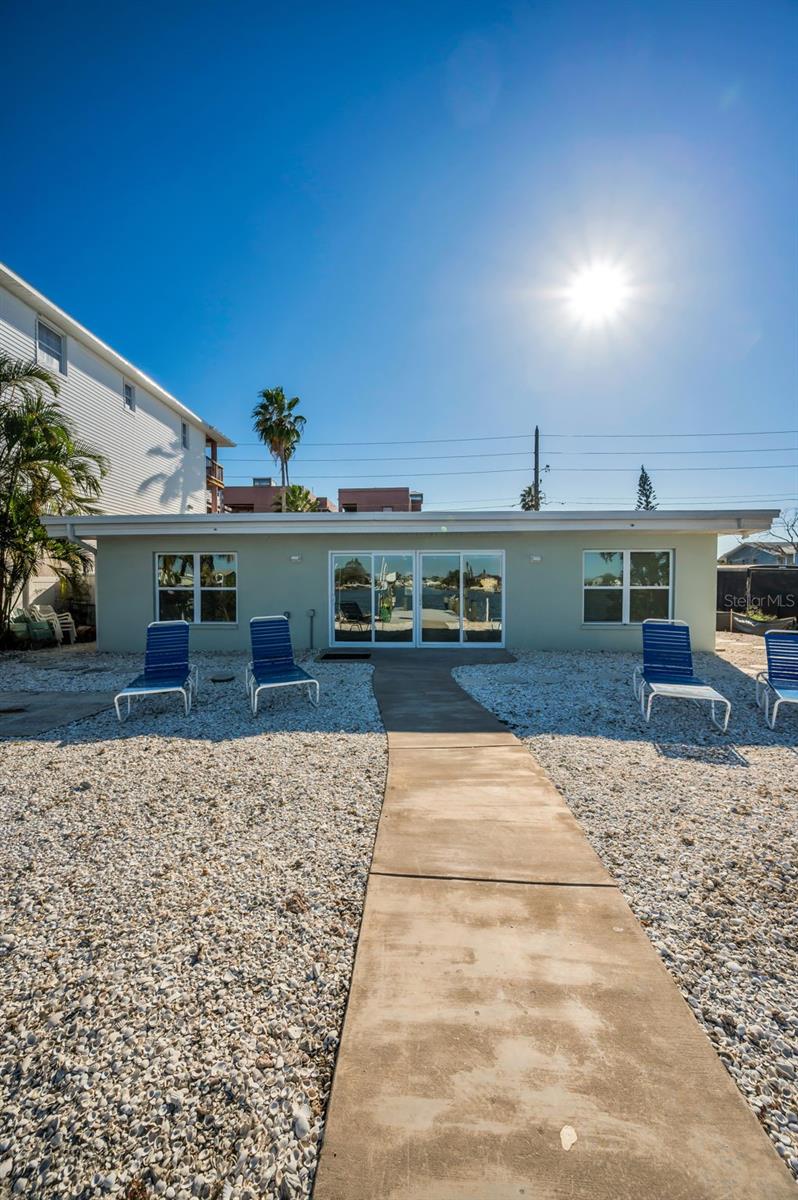 GULF SHORES 1ST ADD - Residential Lease