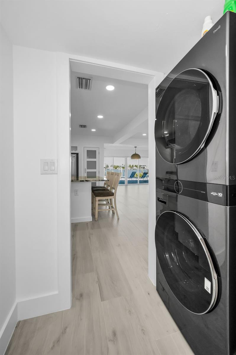 GULF SHORES 1ST ADD - Residential Lease