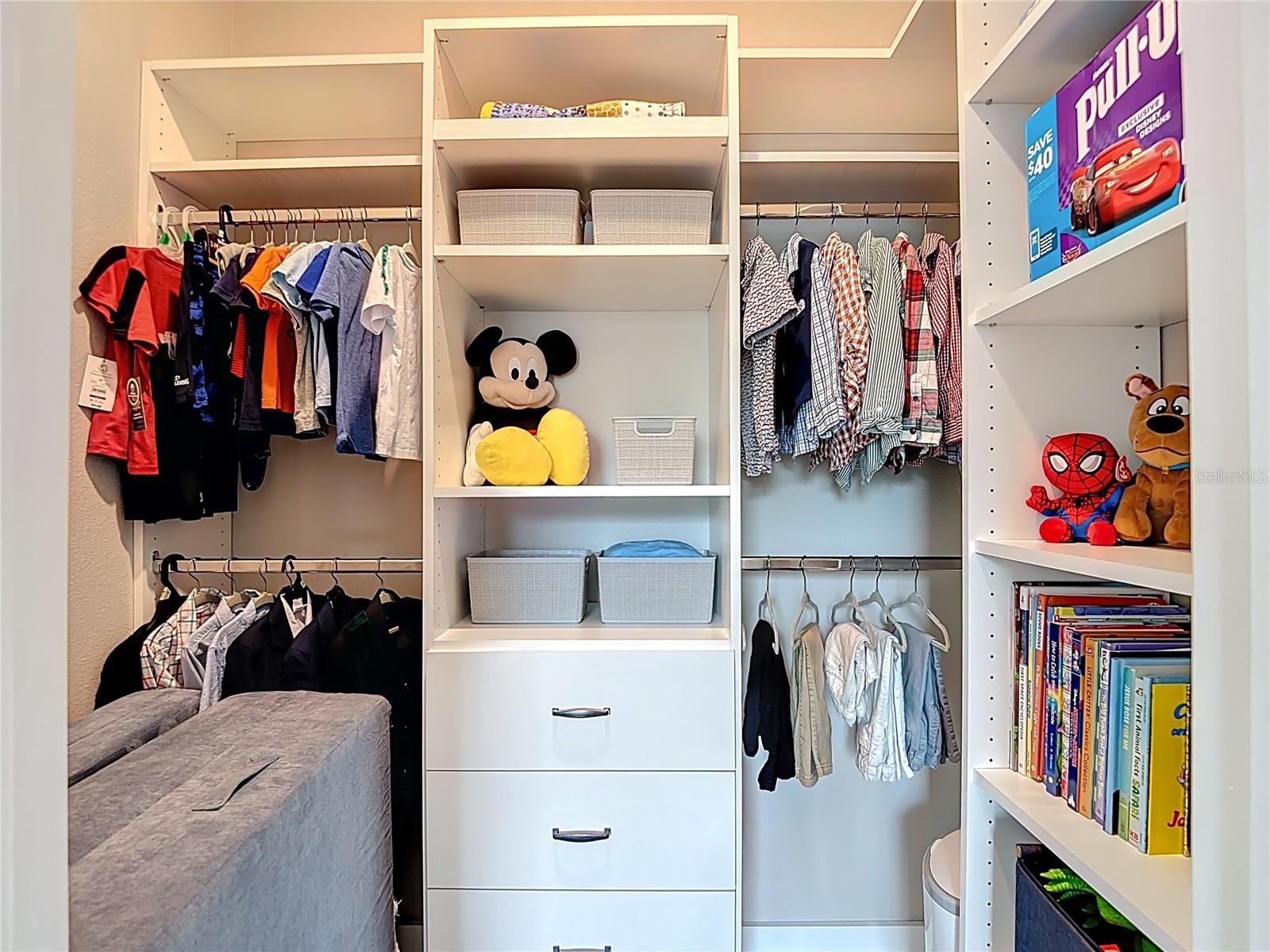 KEMERTON PLACE - Residential