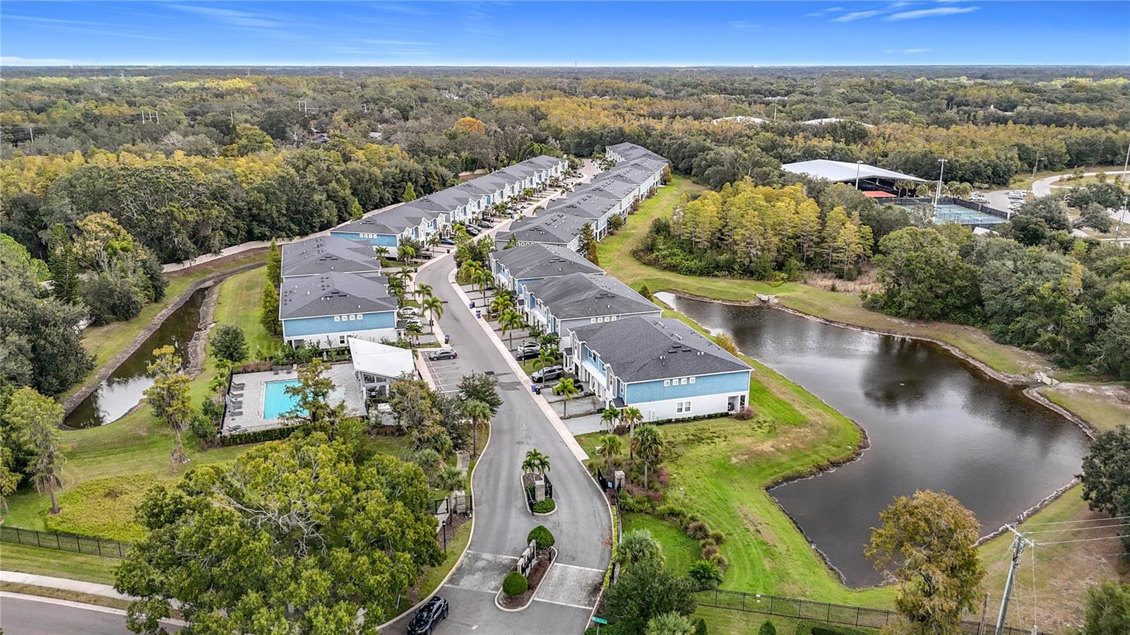 KEMERTON PLACE - Residential