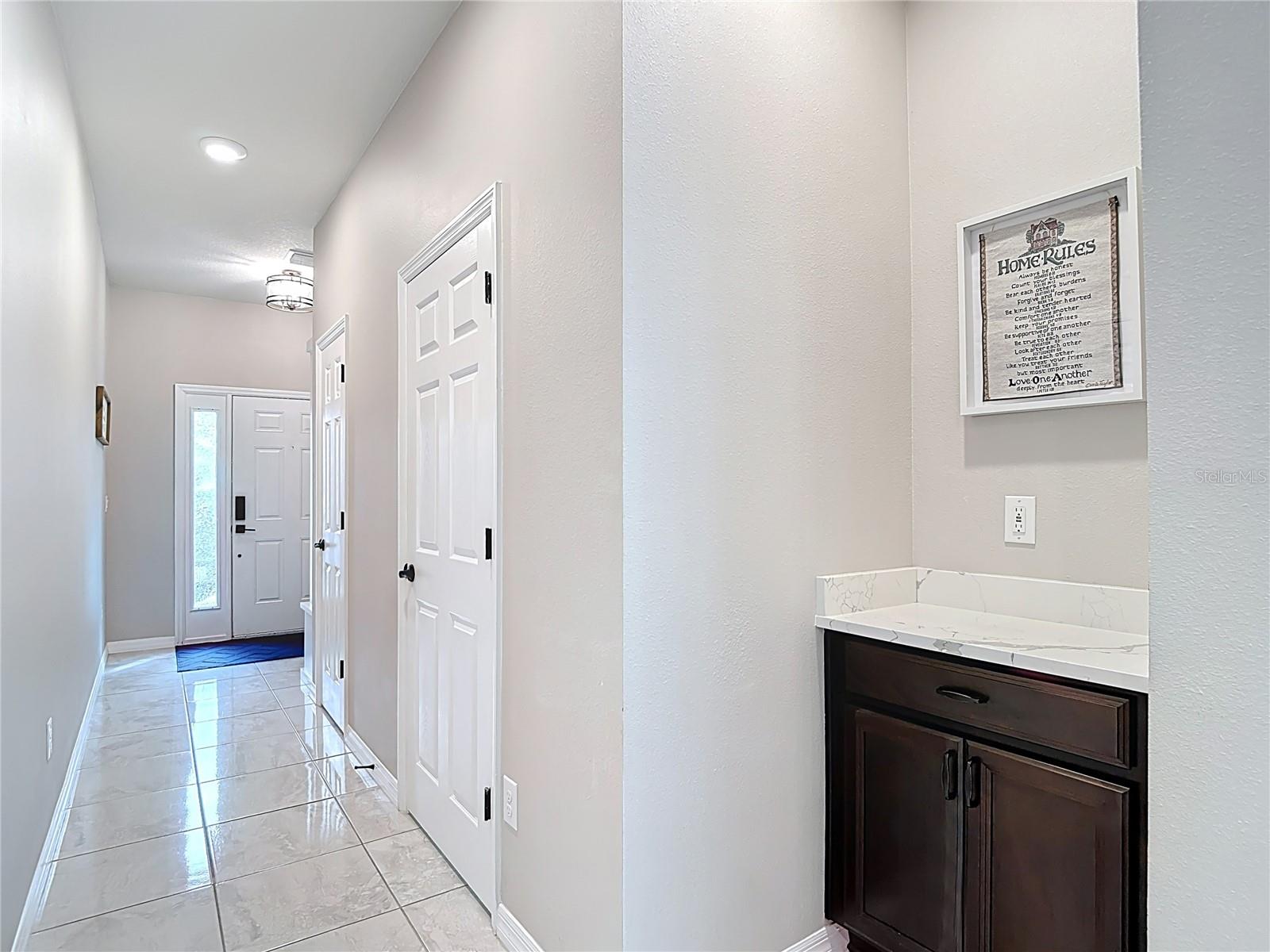 KEMERTON PLACE - Residential