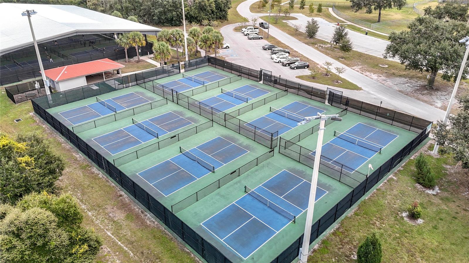 KEMERTON PLACE - Residential