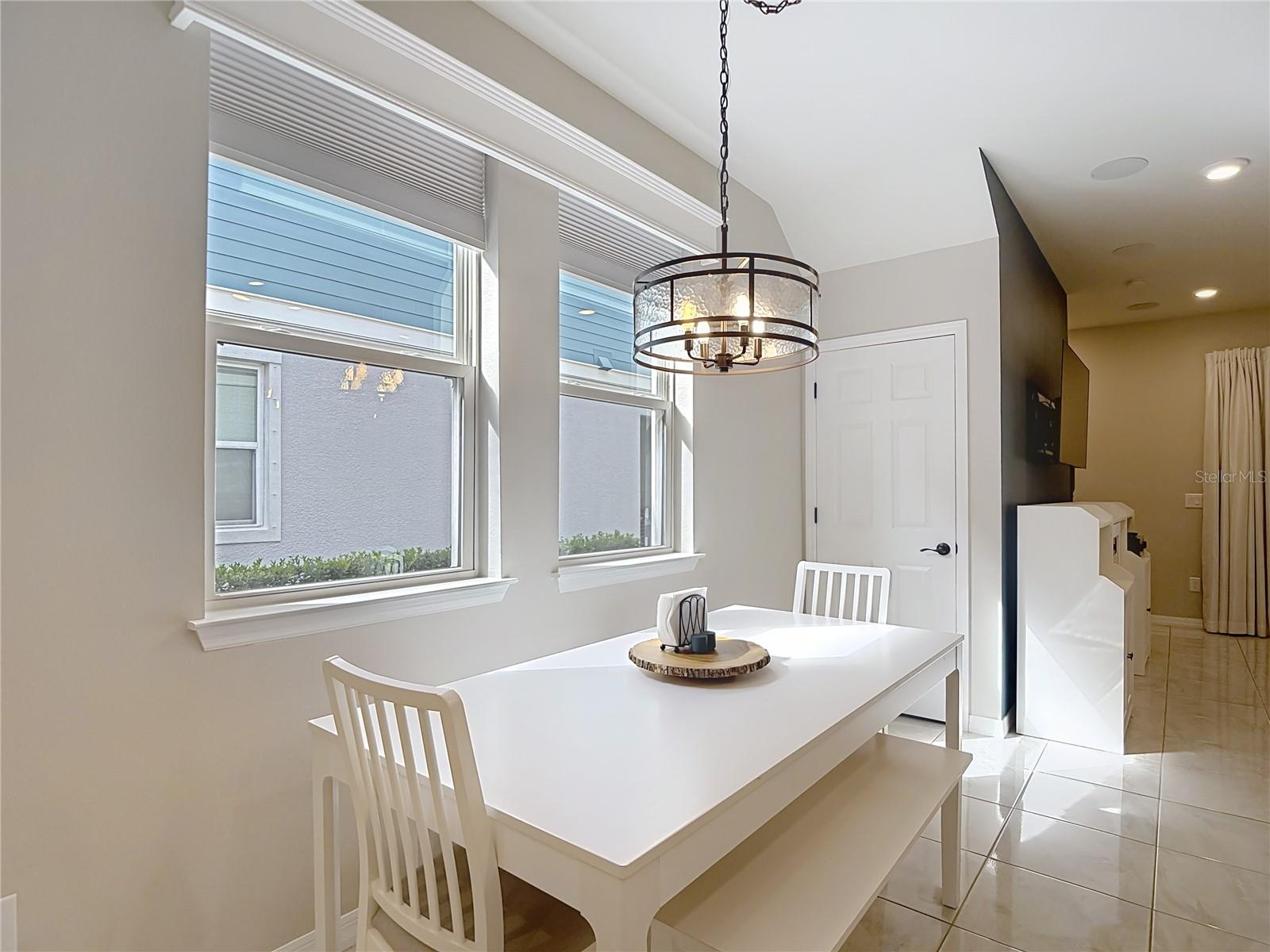 KEMERTON PLACE - Residential