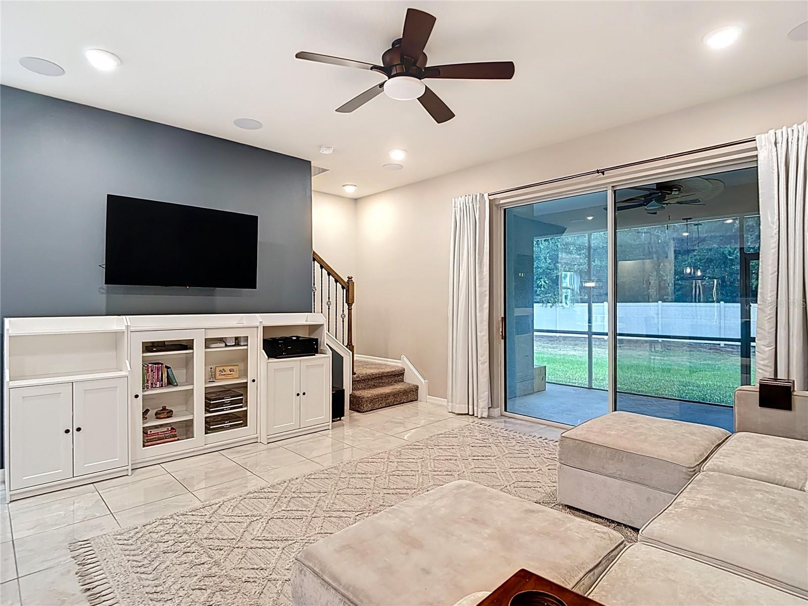 KEMERTON PLACE - Residential