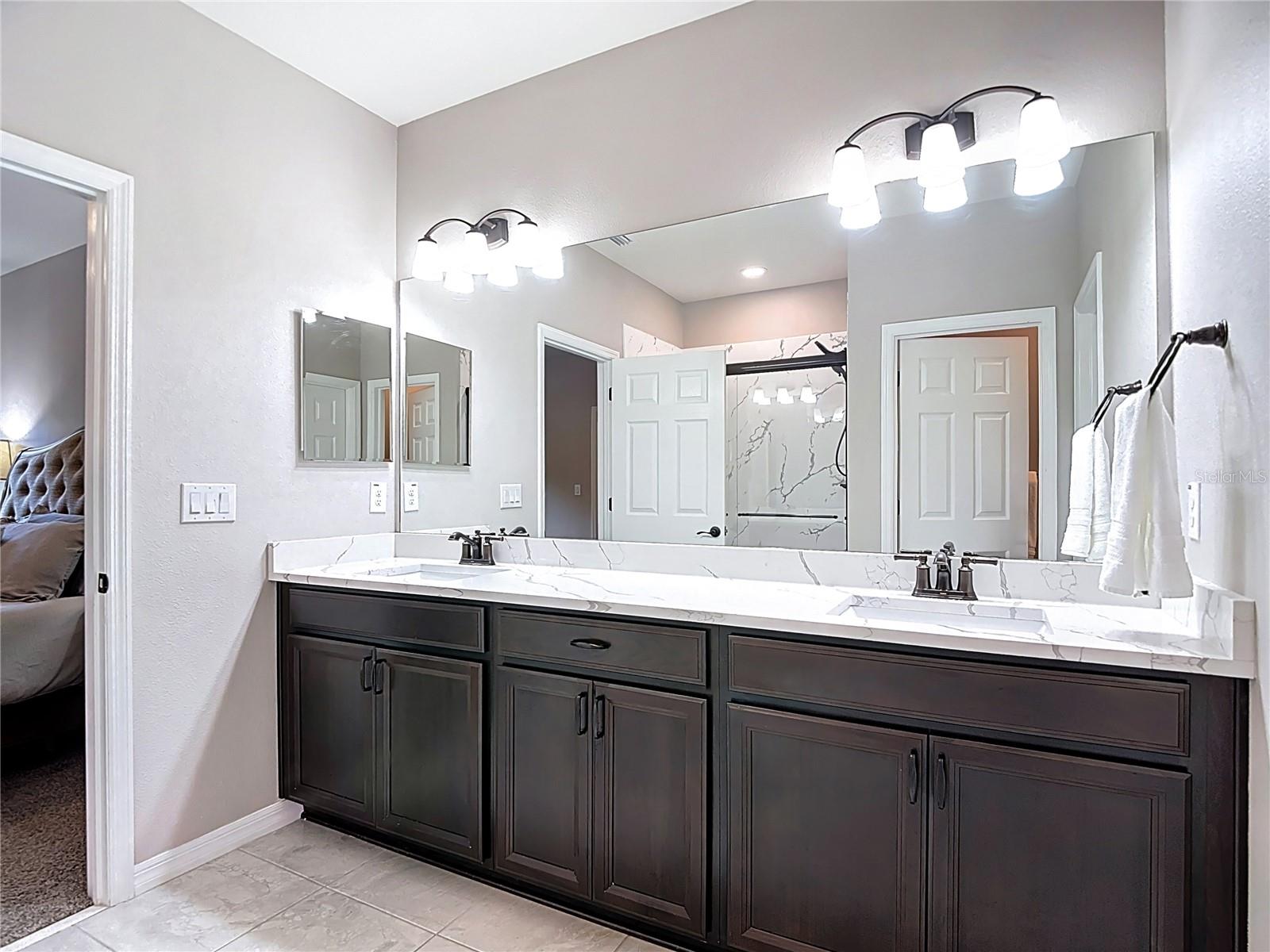 KEMERTON PLACE - Residential