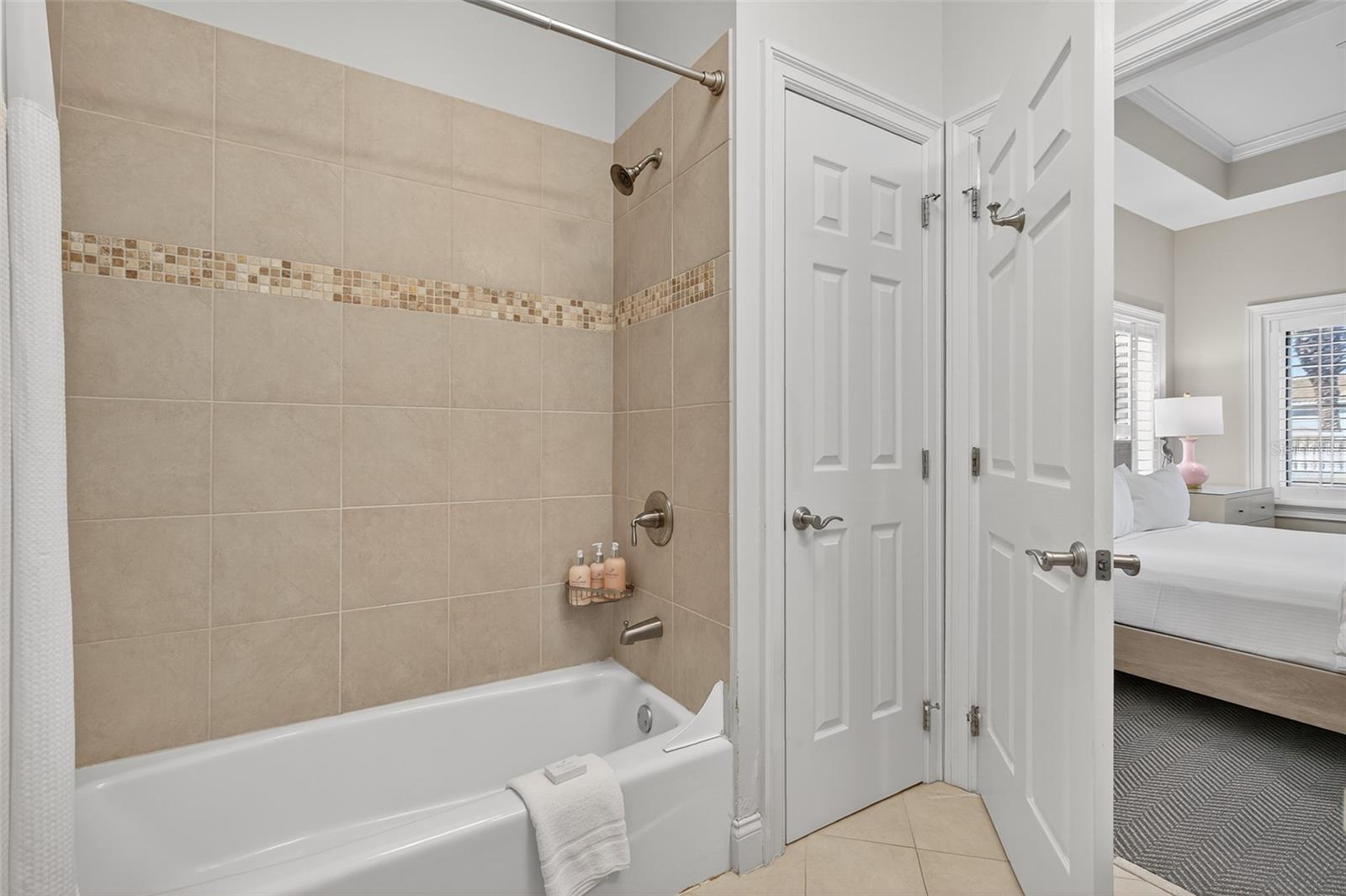 OCEAN TOWERS/HAMMOCK BEACH - Residential