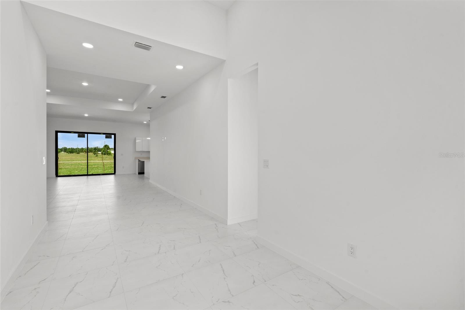 4105 NW 38TH TERRACE