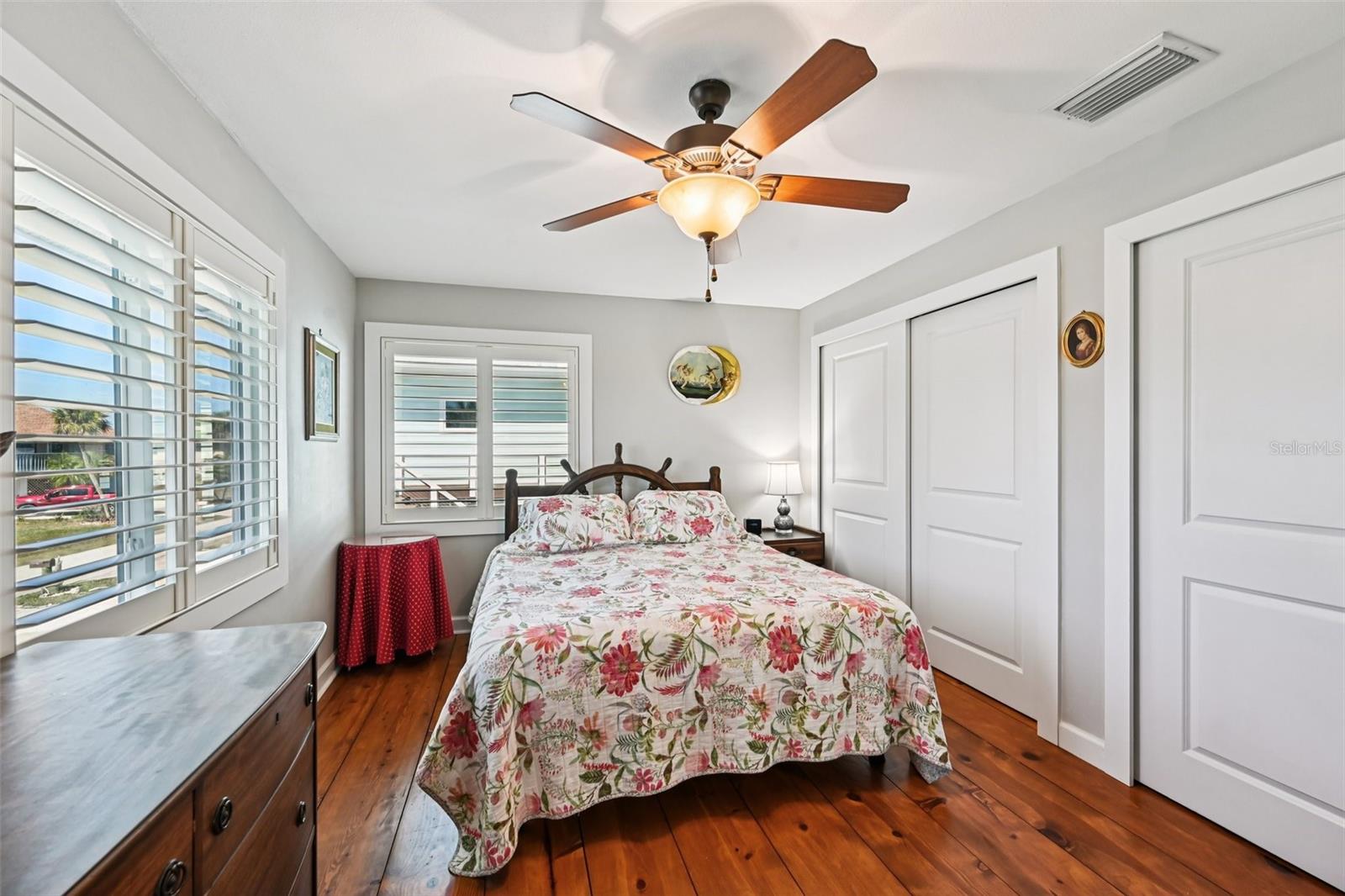 PALM POINT - Residential