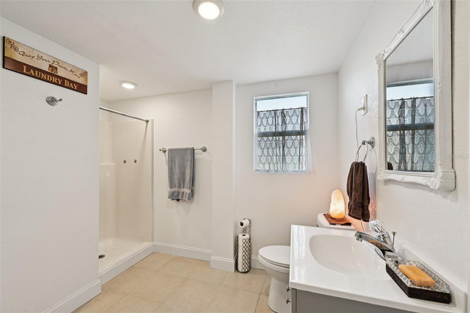 PALM POINT - Residential