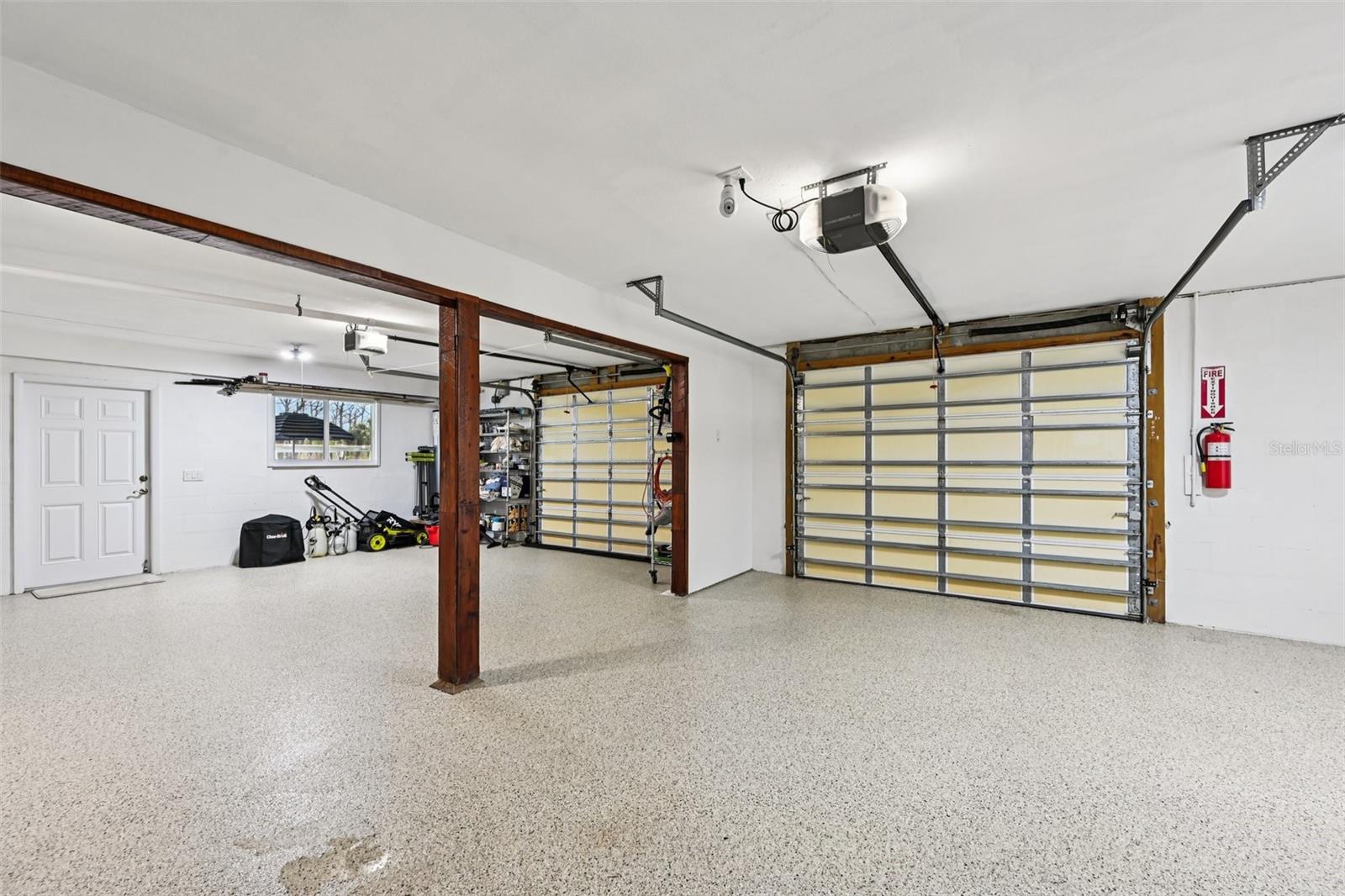 PALM POINT - Residential