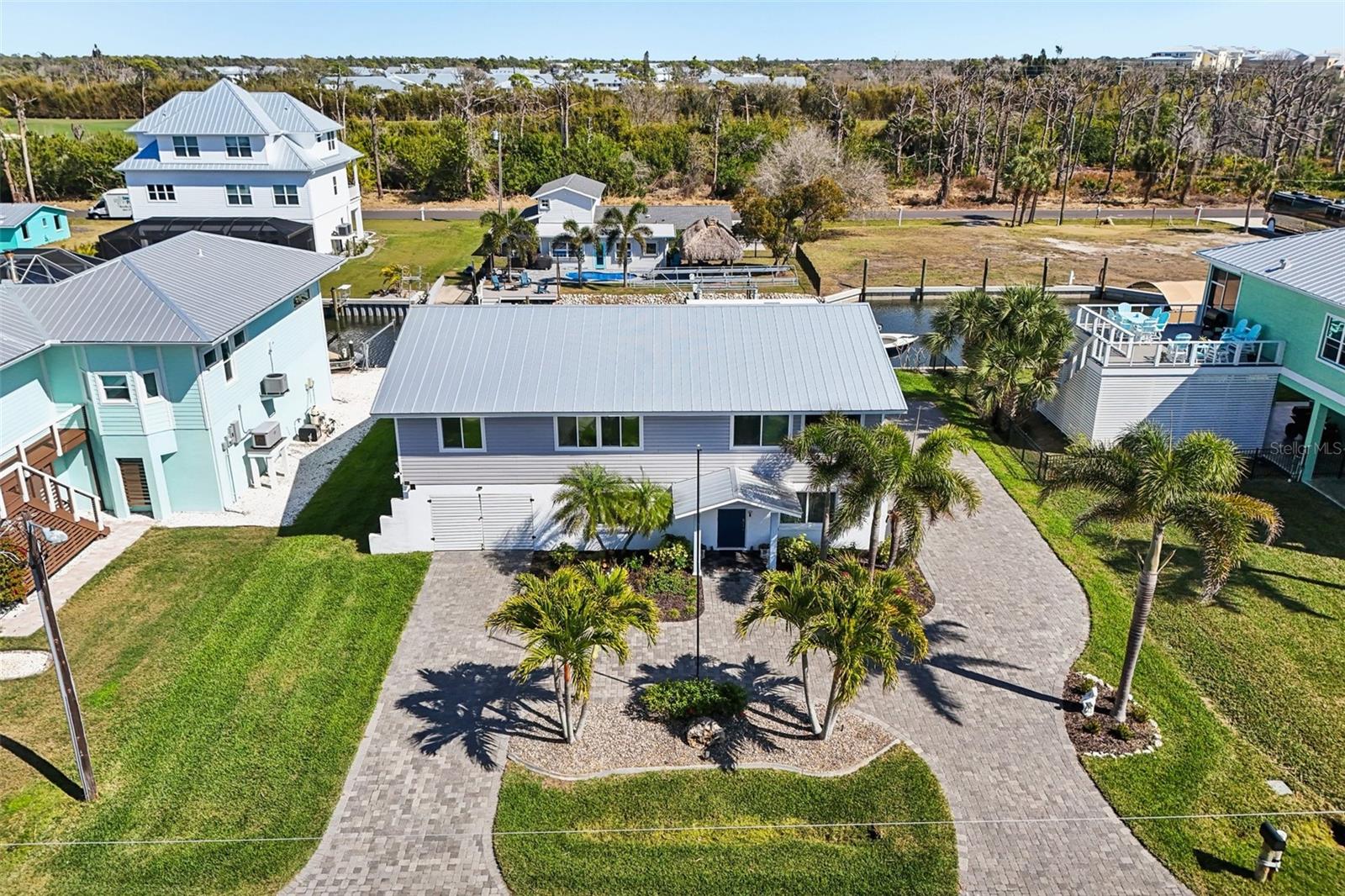 PALM POINT - Residential