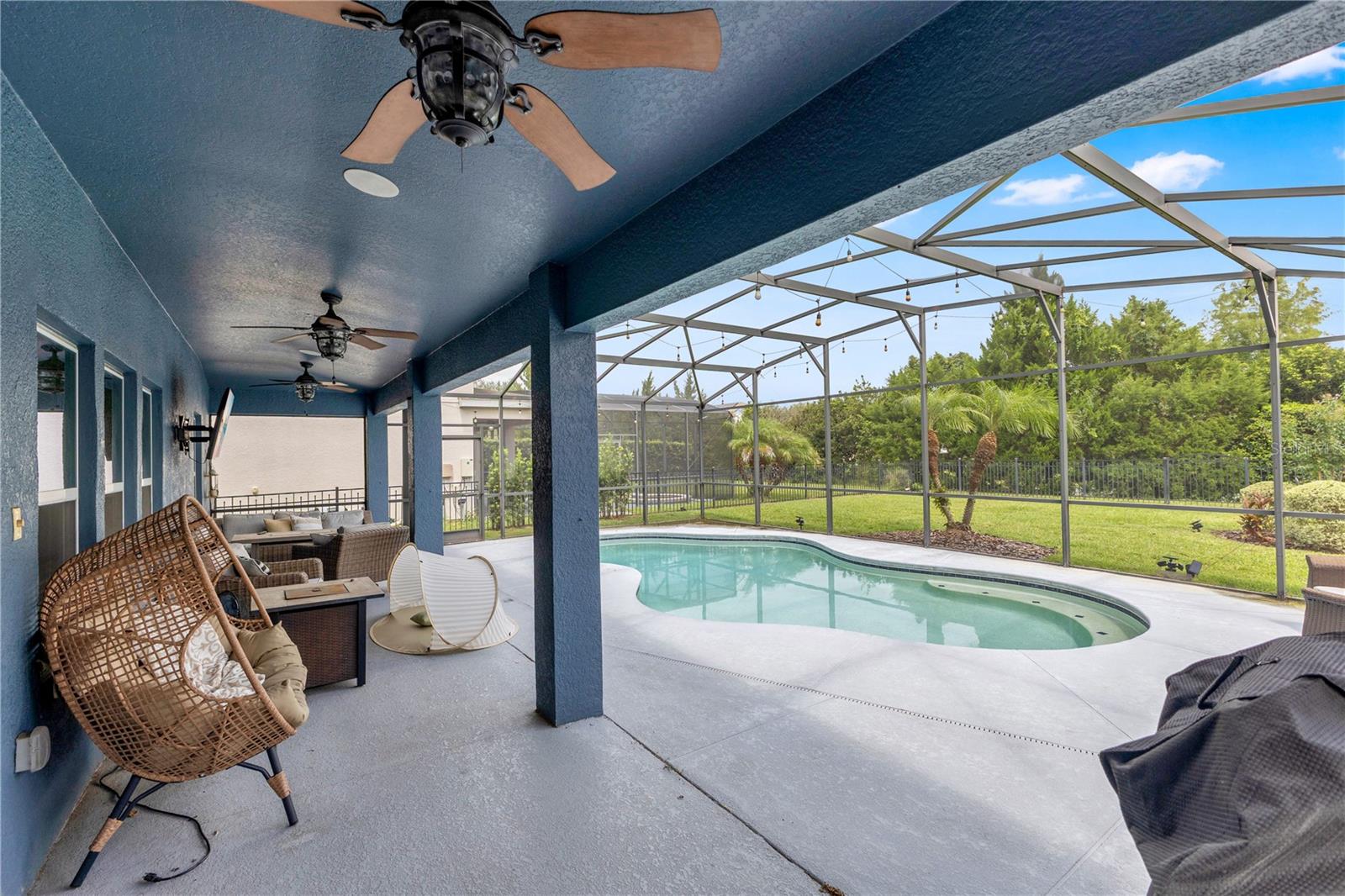 5233 VILLA ROSA AVENUE