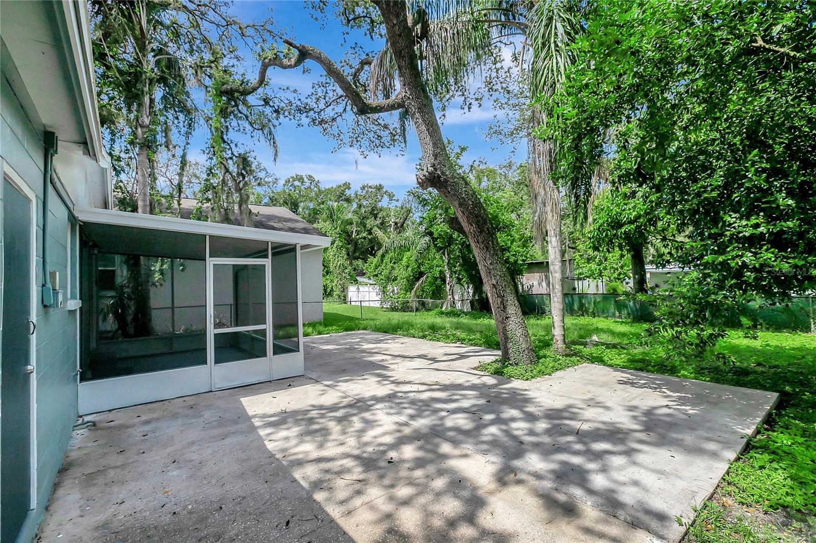 CASA LOMA SUB - Residential