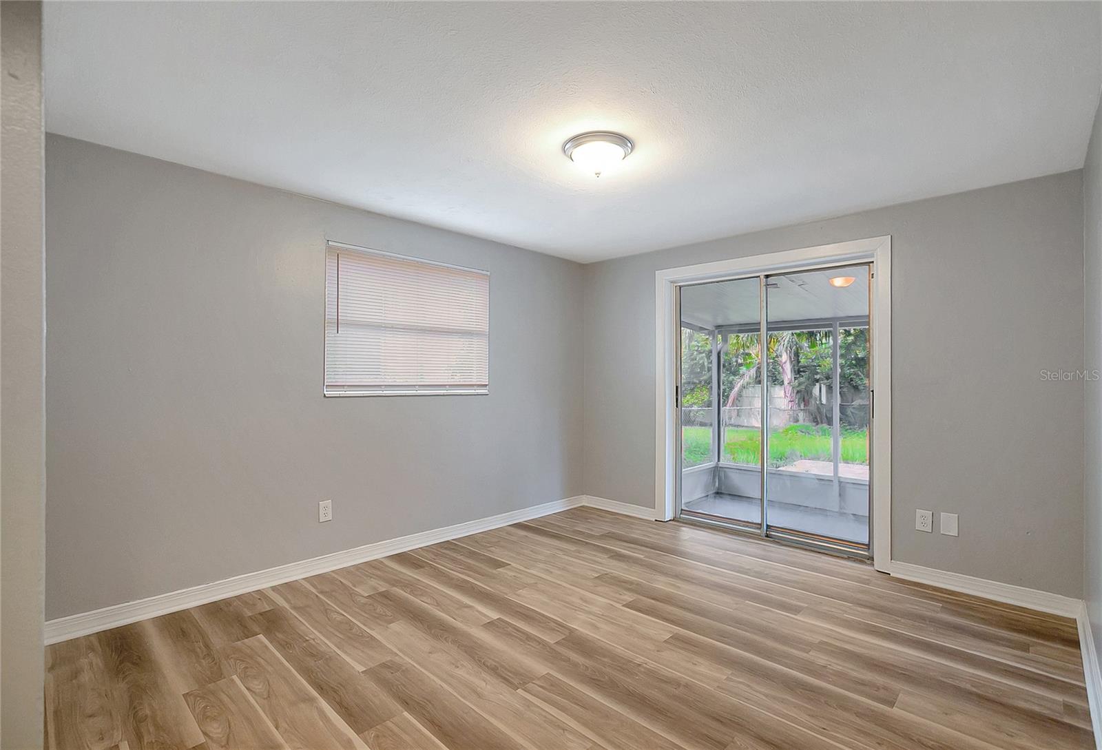 CASA LOMA SUB - Residential