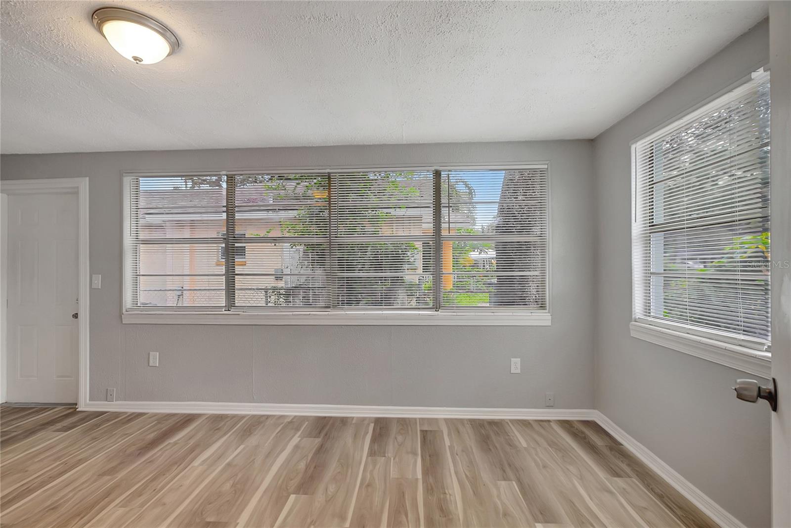 CASA LOMA SUB - Residential