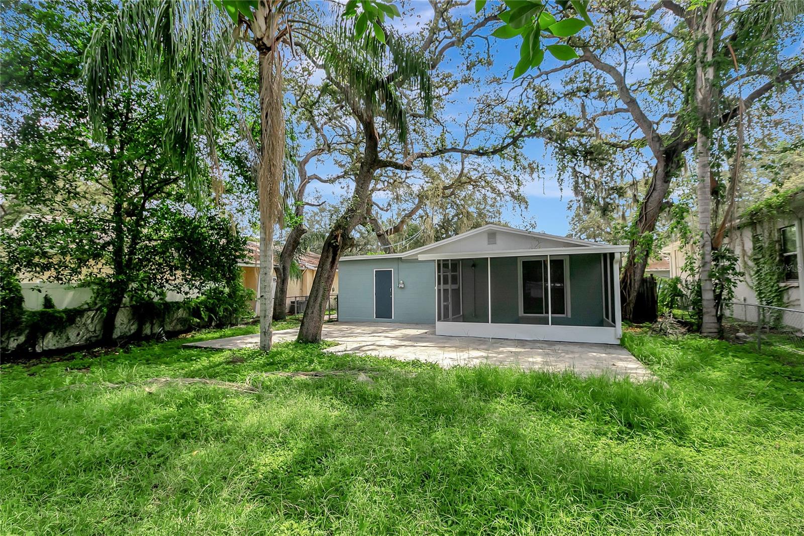 CASA LOMA SUB - Residential