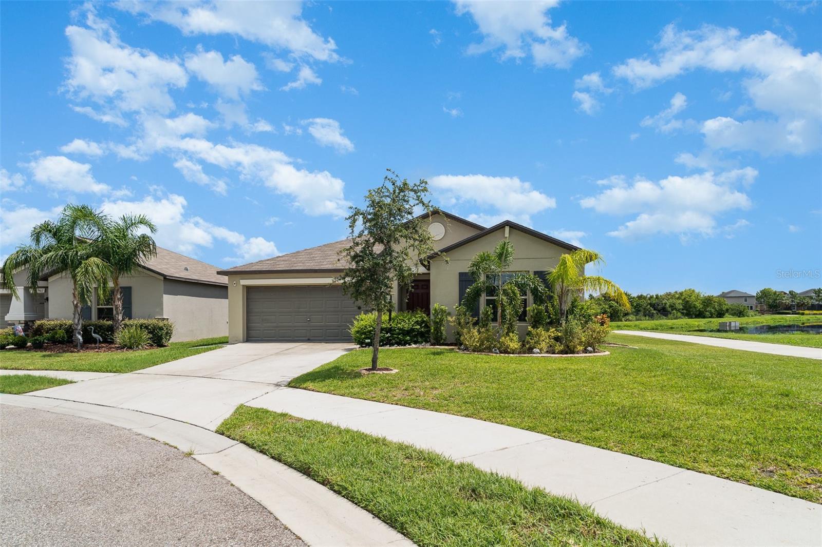 9814 QUADRANGLE COURT