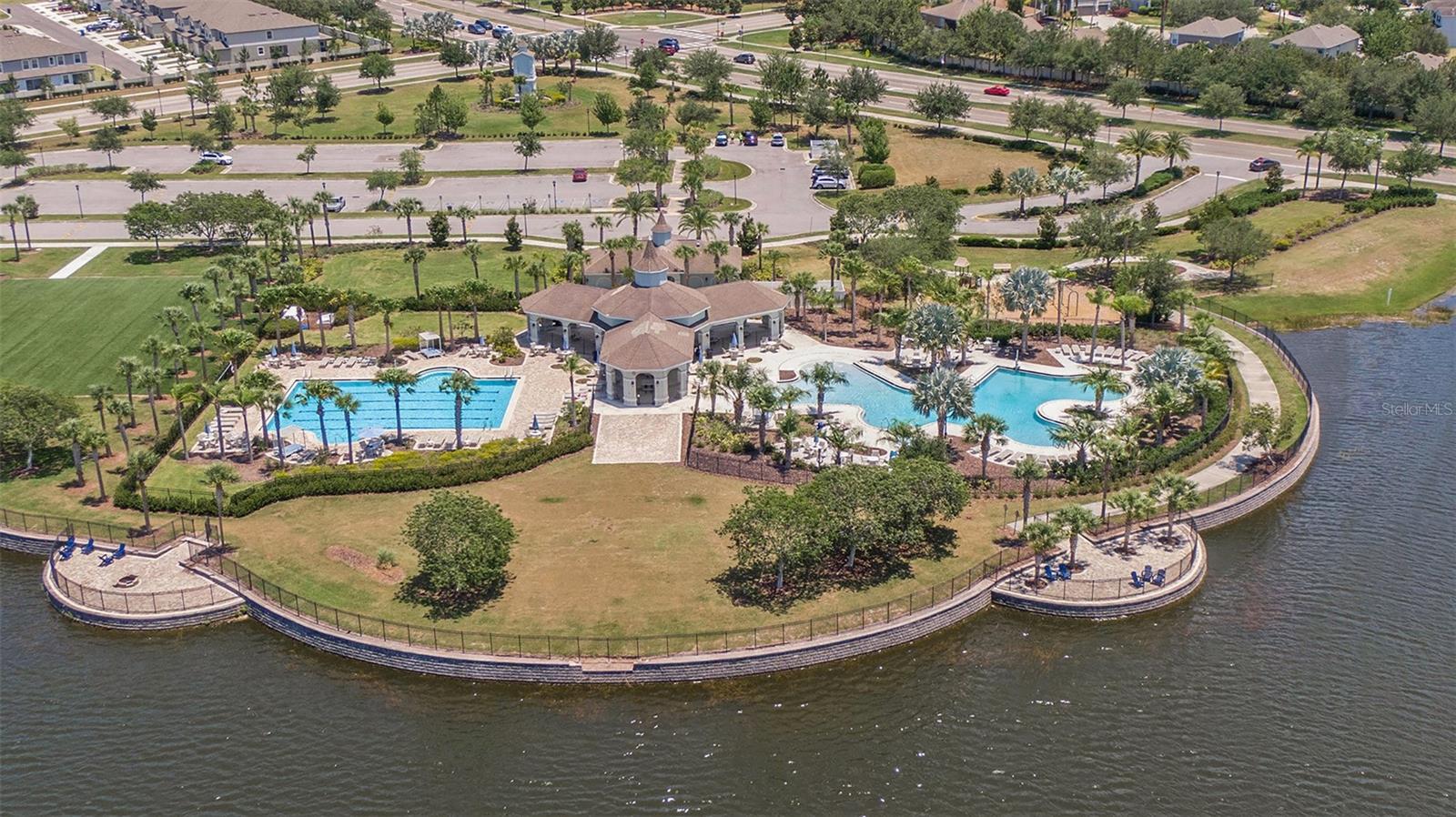 9814 QUADRANGLE COURT