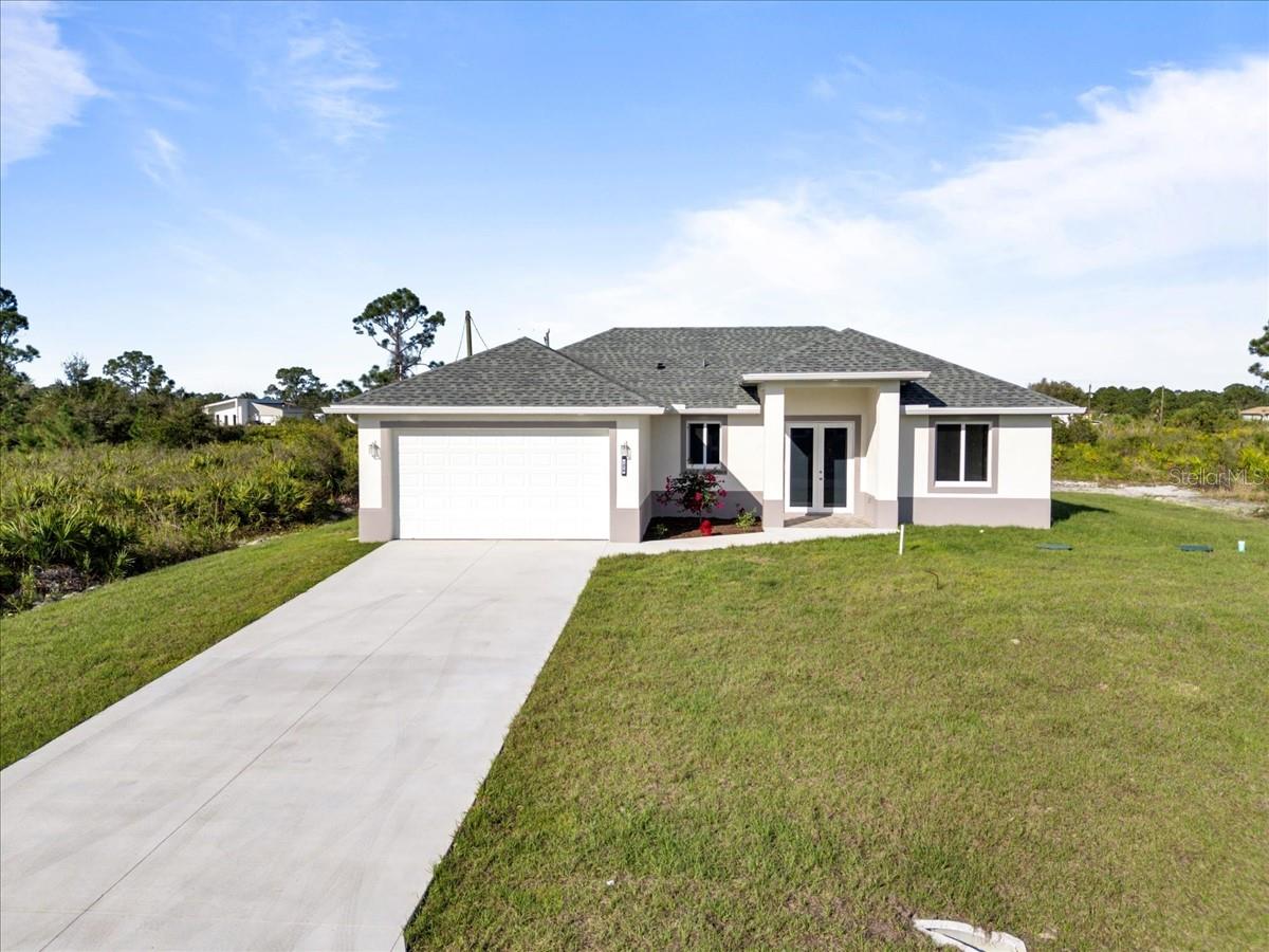 LEHIGH ACRES - Residential