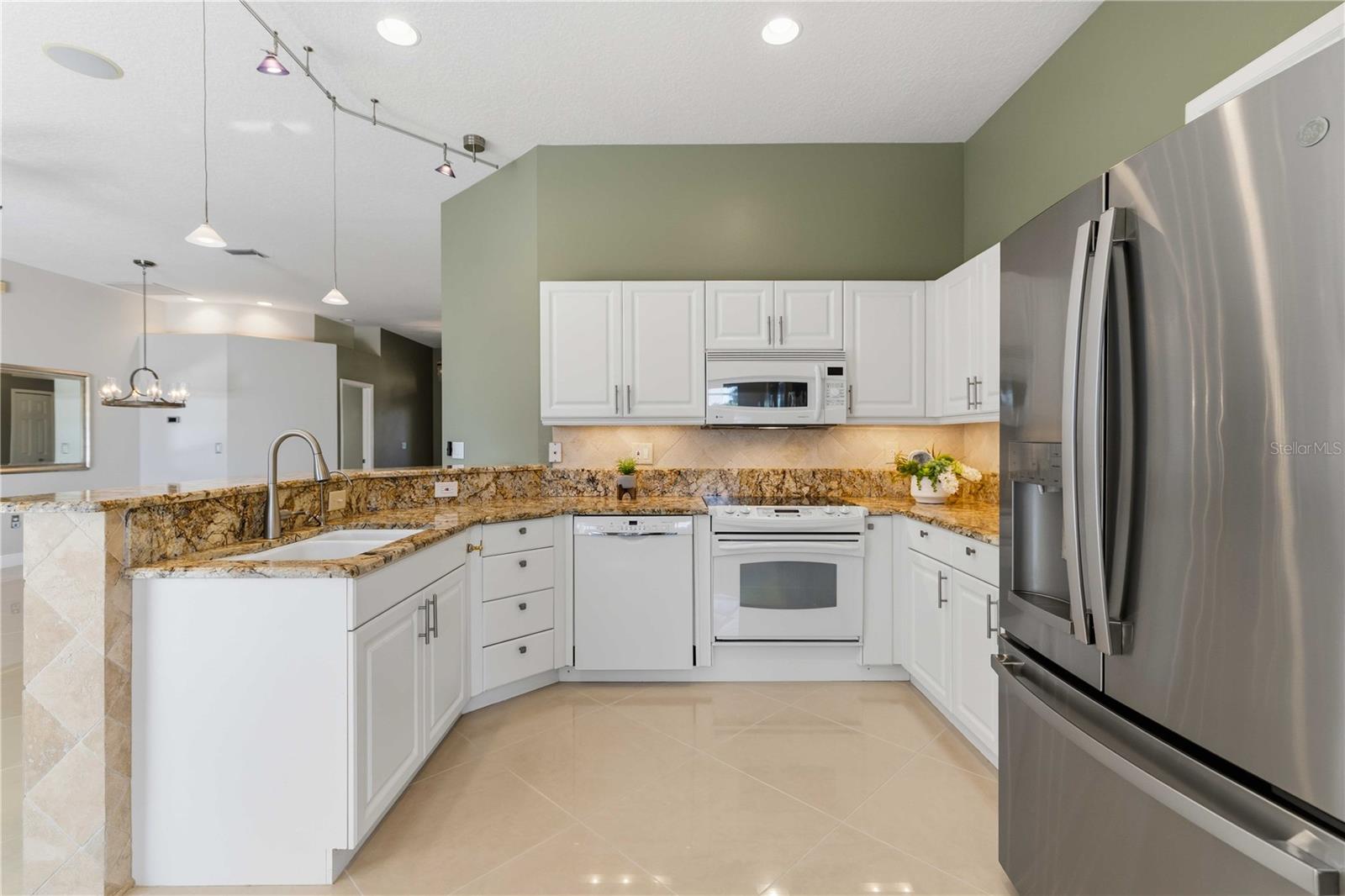 MOTE RANCH - Residential