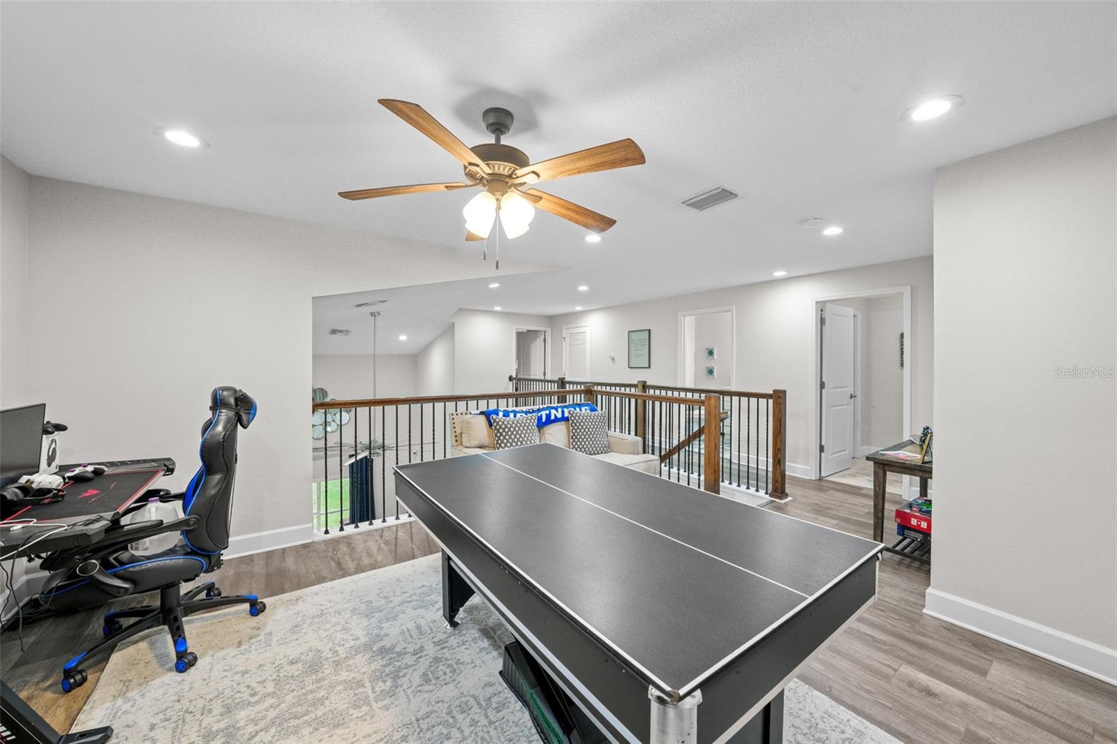 HIDDEN RIDGE TWNHMS - Residential Lease