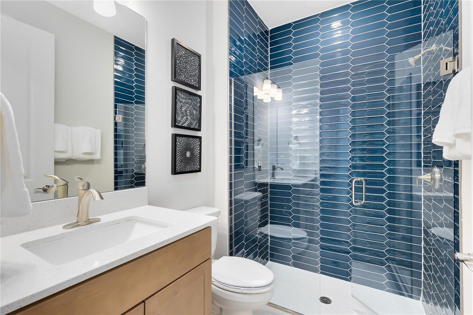 DEL WEBB TWIN LAKES - Residential