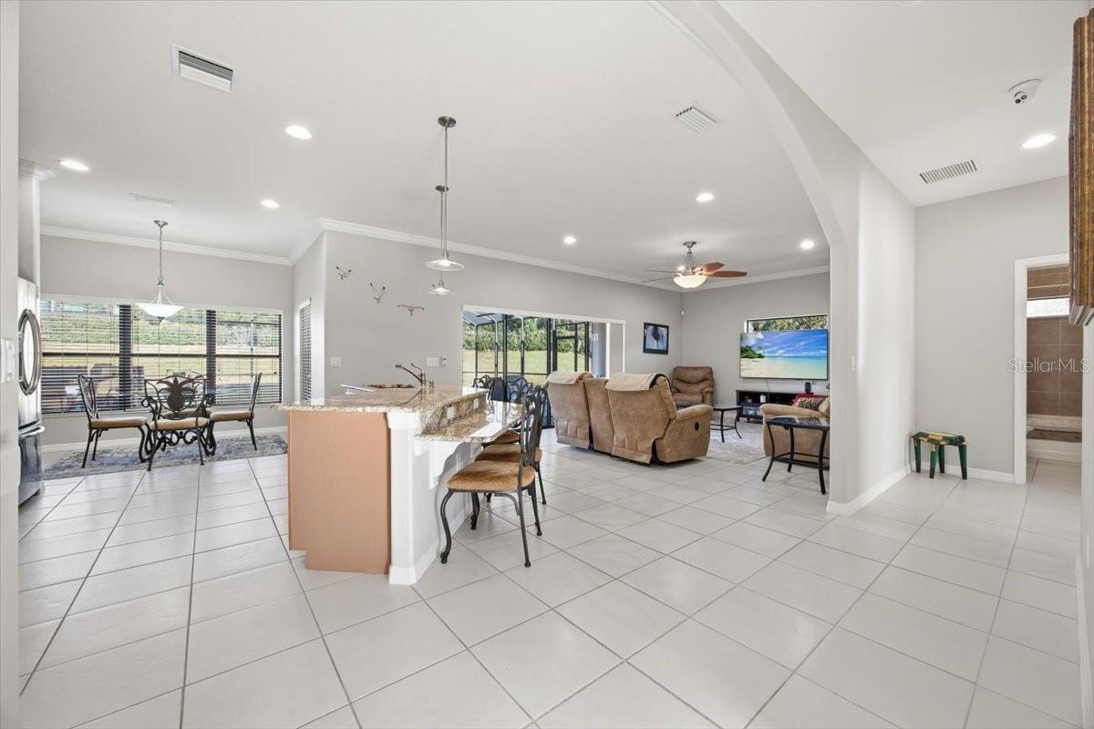 10220 YONAOMI CIRCLE