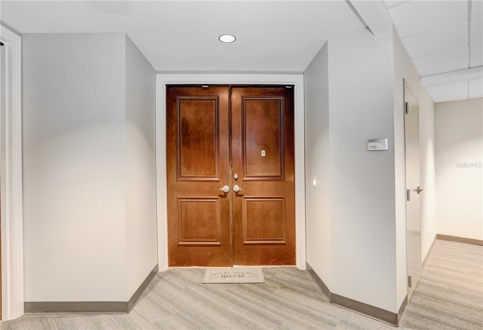 1209 E CUMBERLAND AVENUE 1703