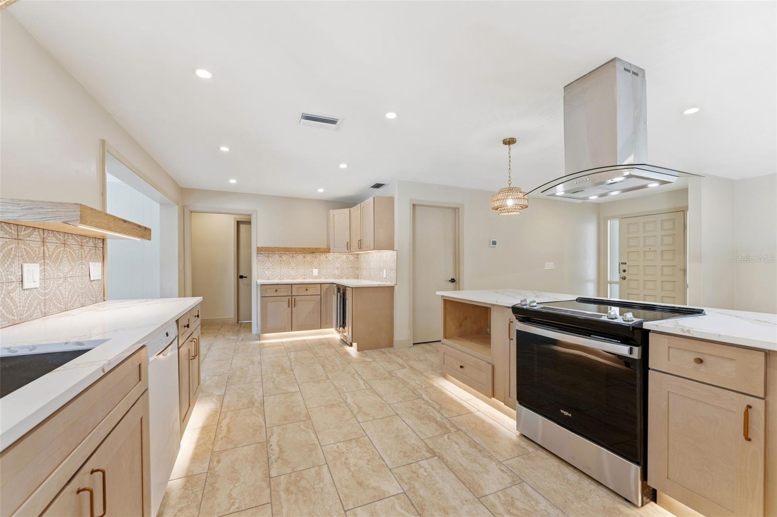 10711 FRANCES LN