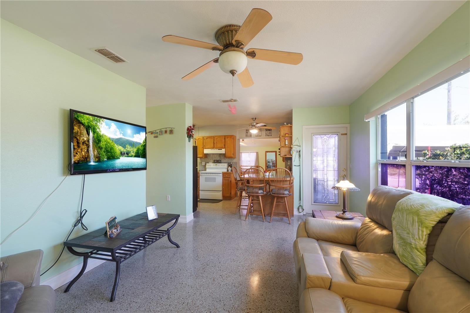 TOWNN COUNTRY PARK UN 03 - Residential