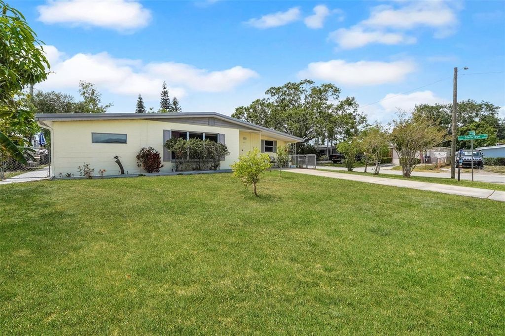 Photo of 4932 Murray Hill Drive, Tampa, FL 33615 (MLS # O6366484)