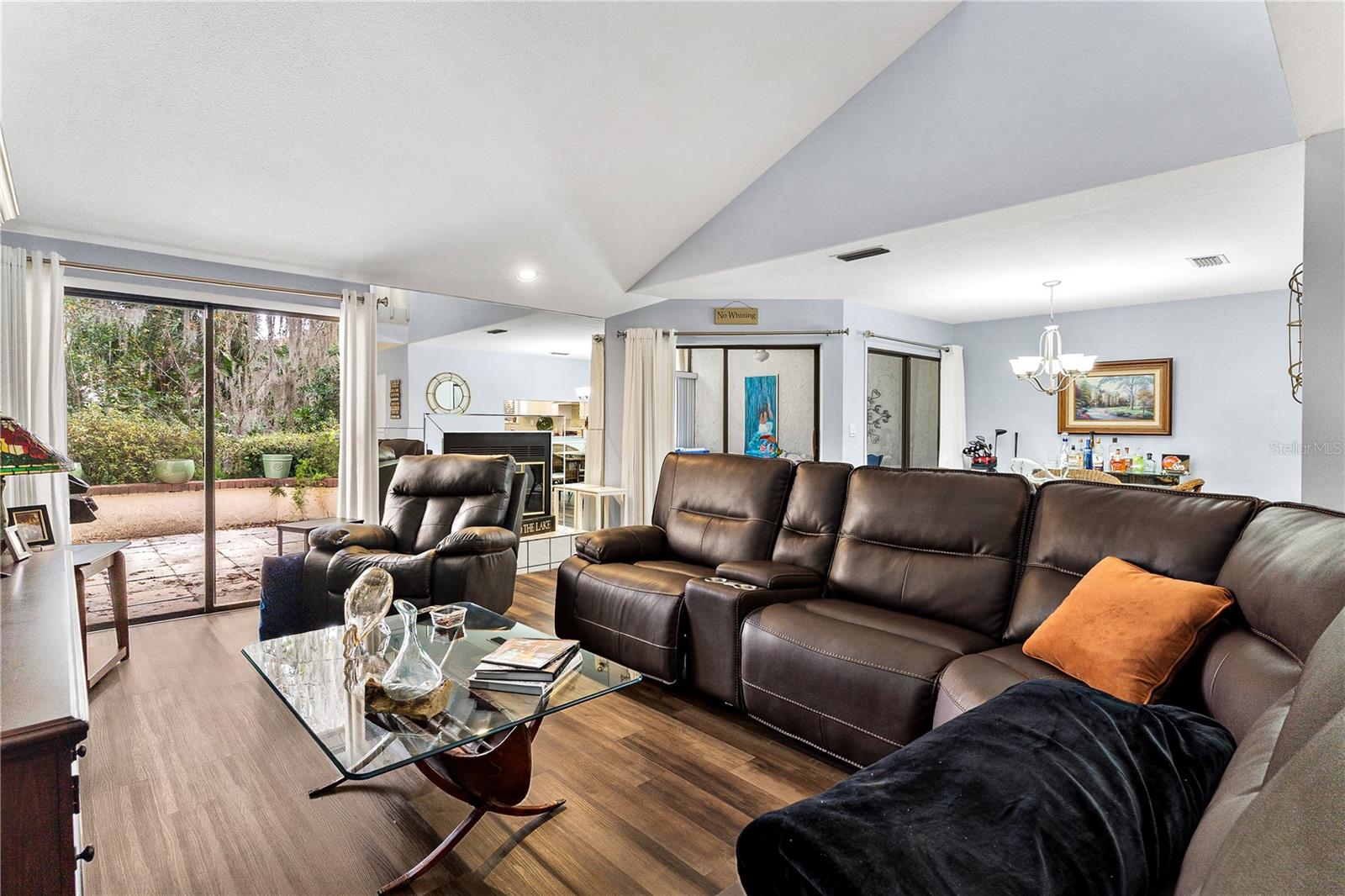 WATERWOOD TWNHS SUB - Residential