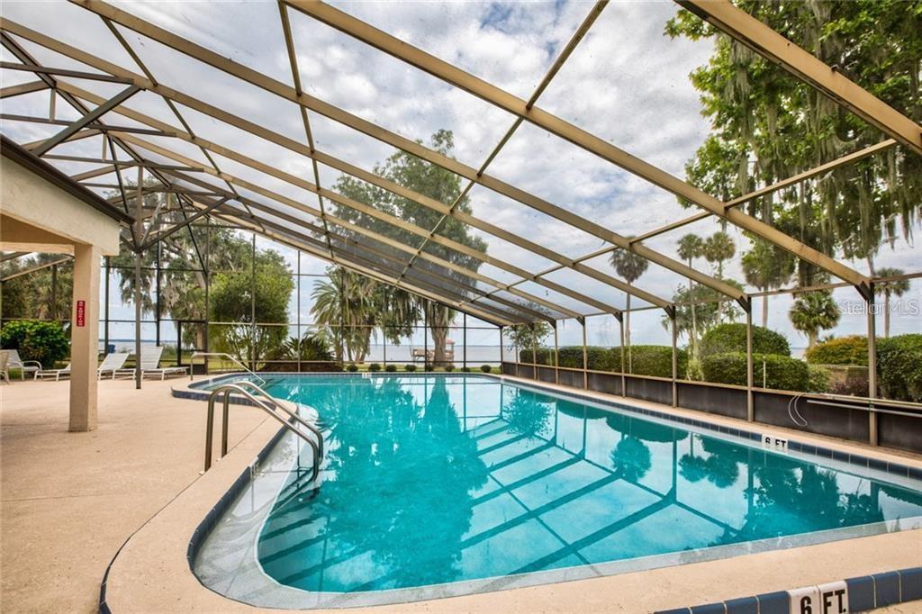 WATERWOOD TWNHS SUB - Residential