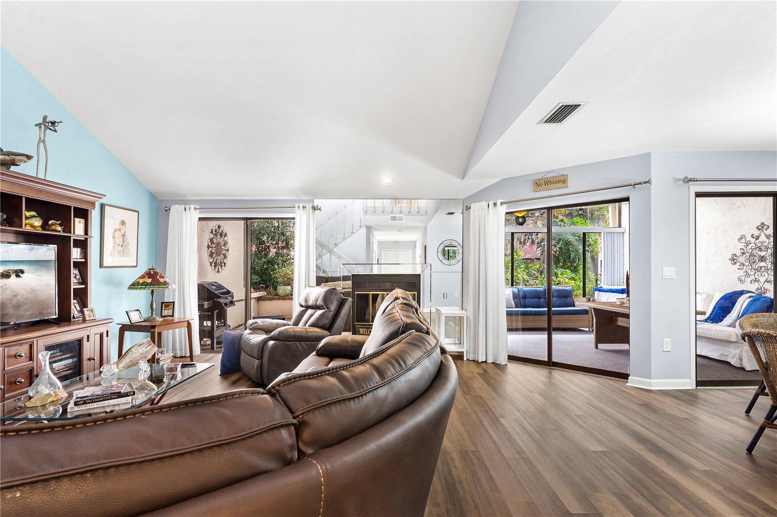 WATERWOOD TWNHS SUB - Residential