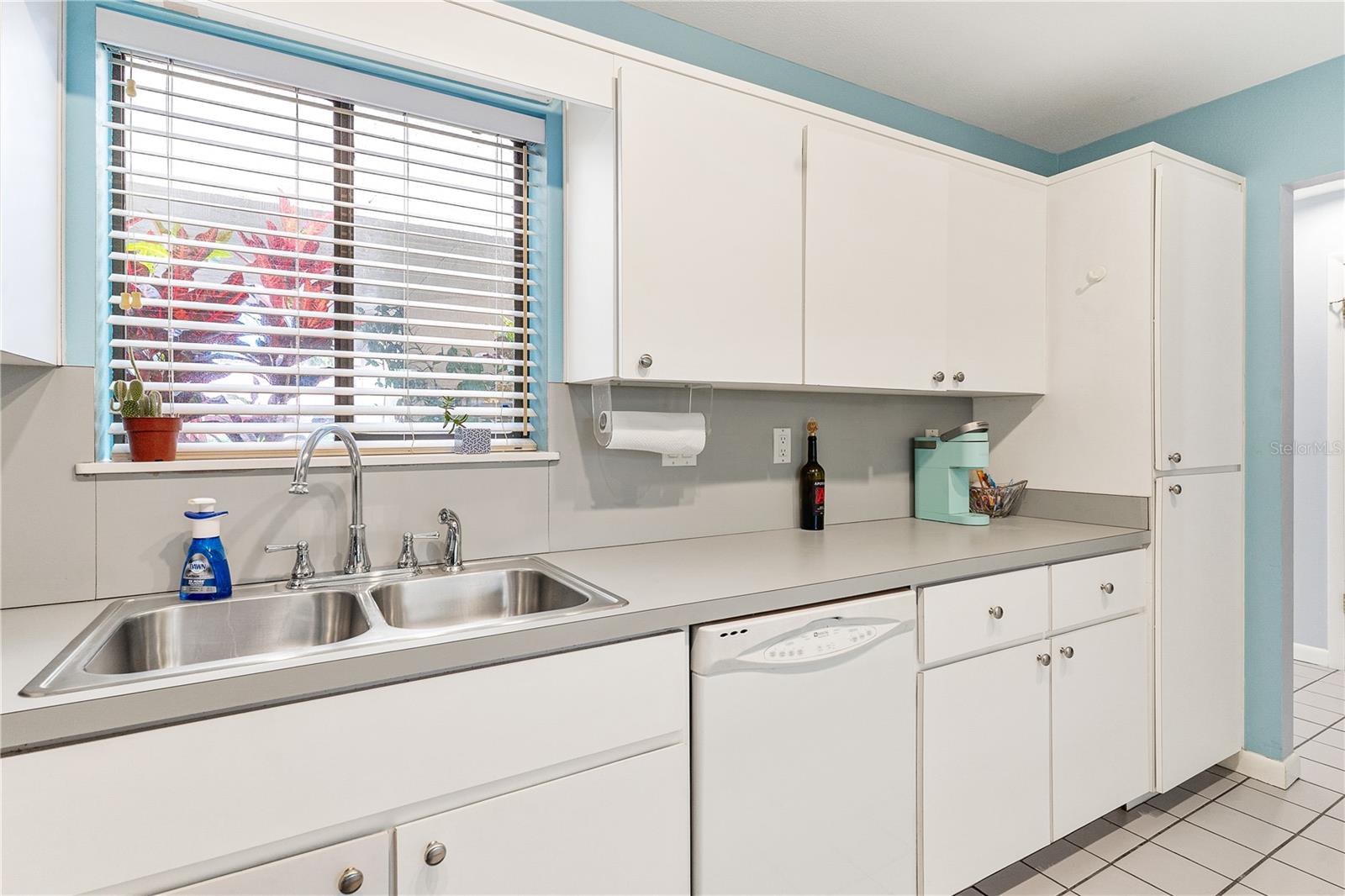 WATERWOOD TWNHS SUB - Residential