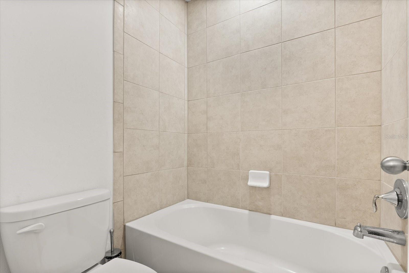 HUNTERS RUN PH 2 - Residential