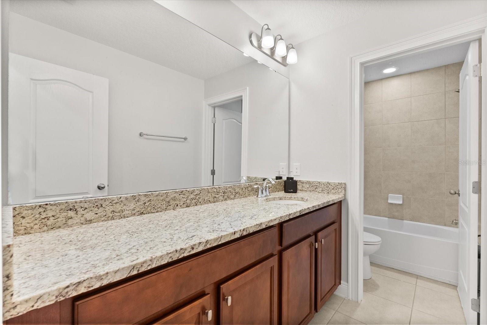 HUNTERS RUN PH 2 - Residential