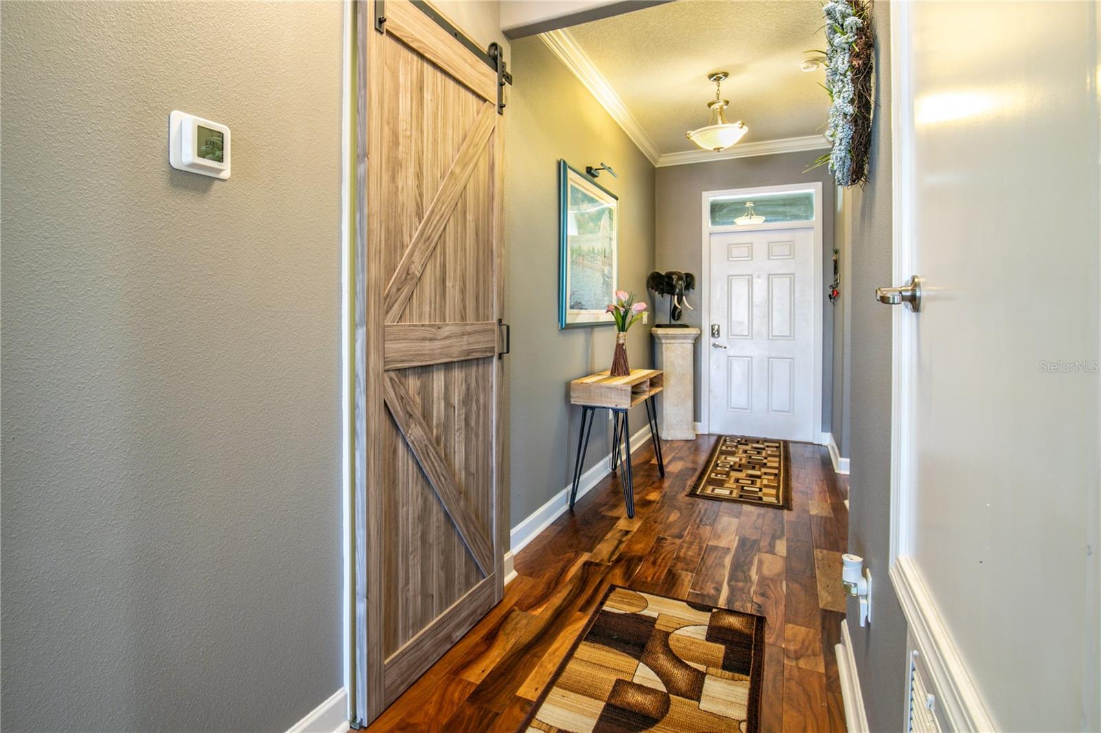 5262 ROYCE DRIVE