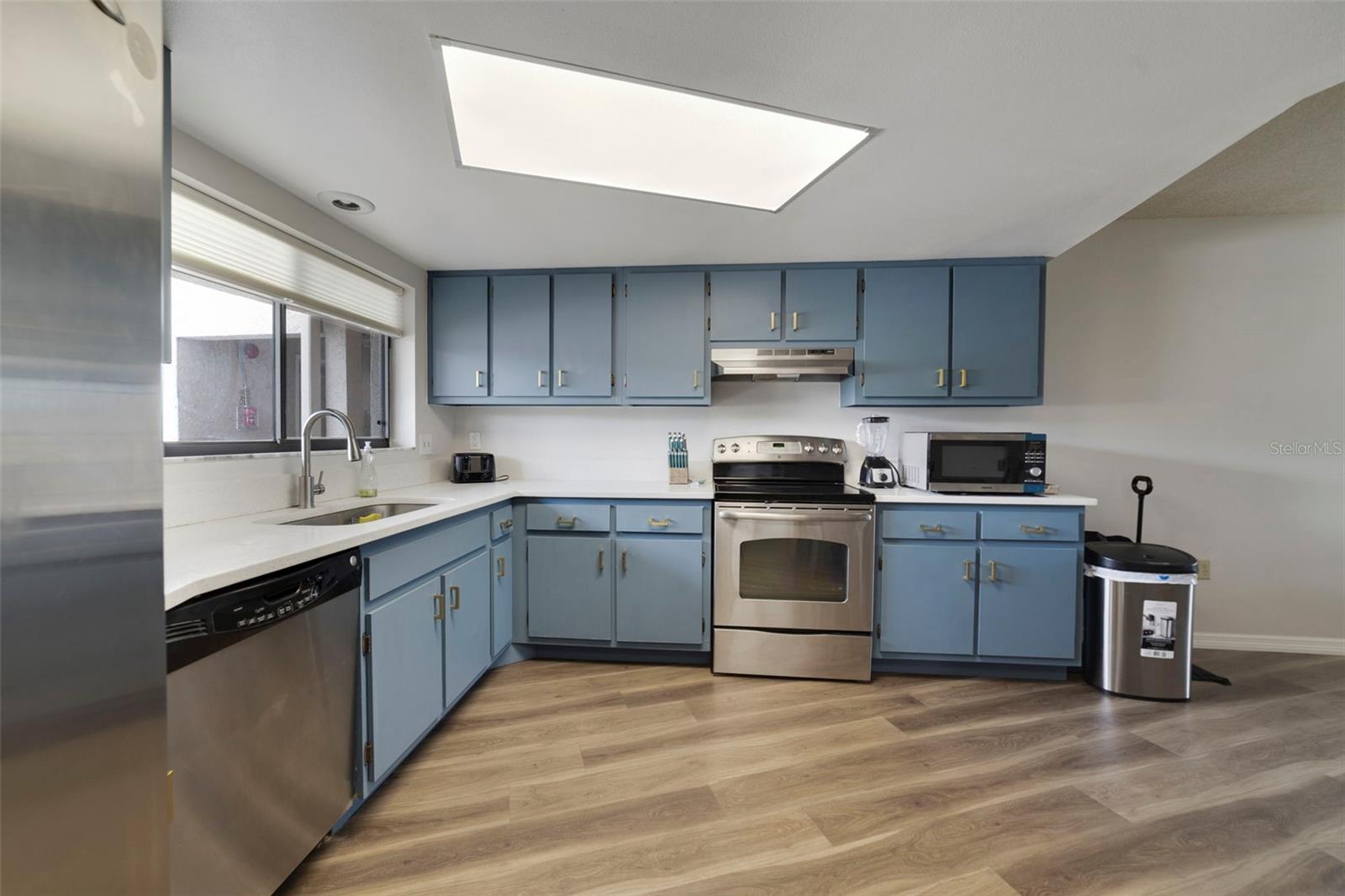 LAKE LOTUS CLUB 1 A CONDO - Residential