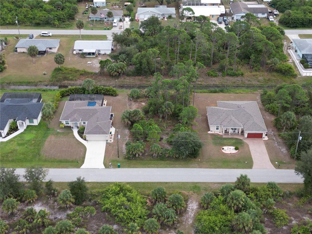 Photo of 7132 Quarry Street, Englewood, FL 34224 (MLS # A4674895)