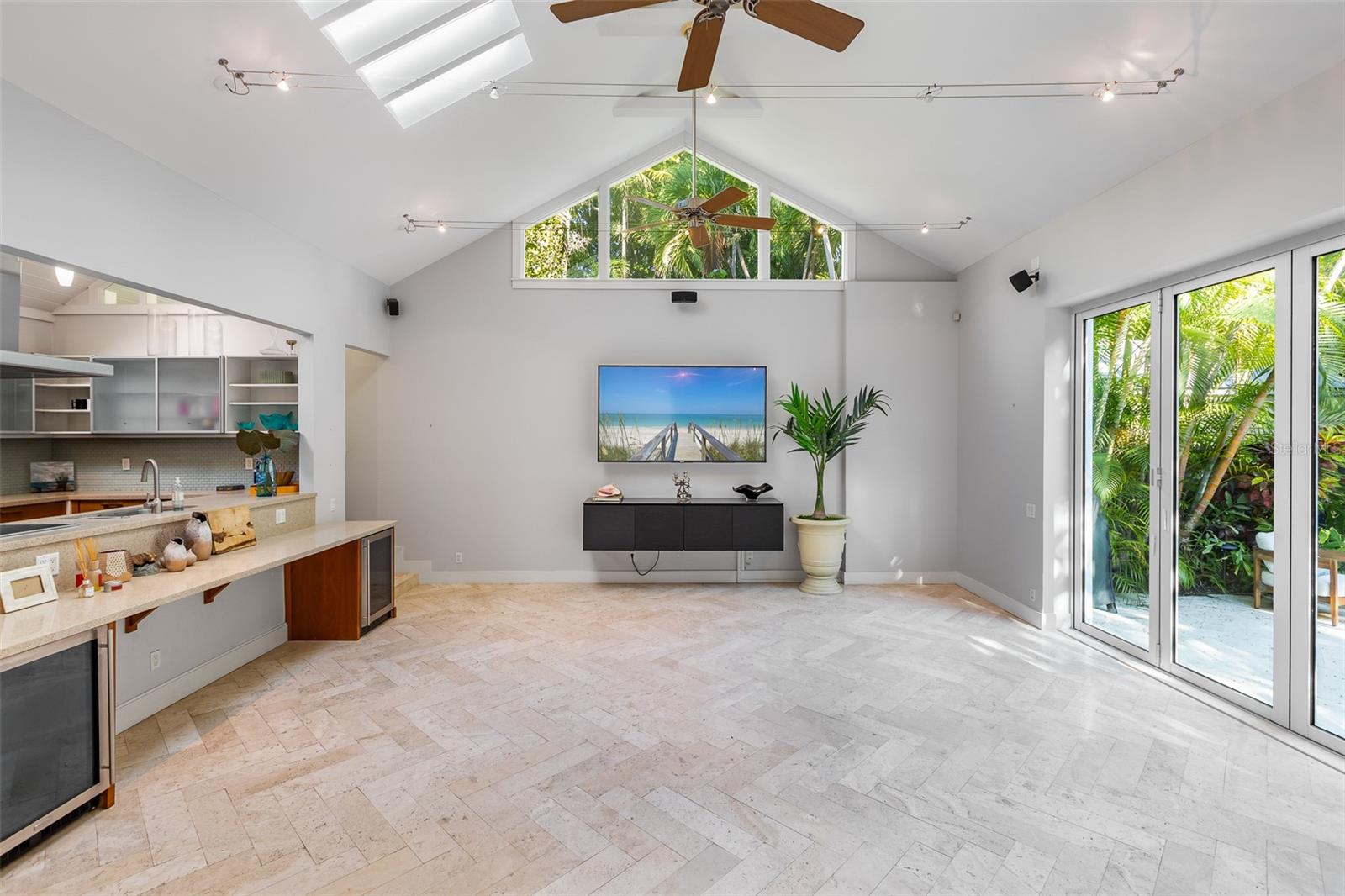 KEY WEST SQUARE 45 - Residential