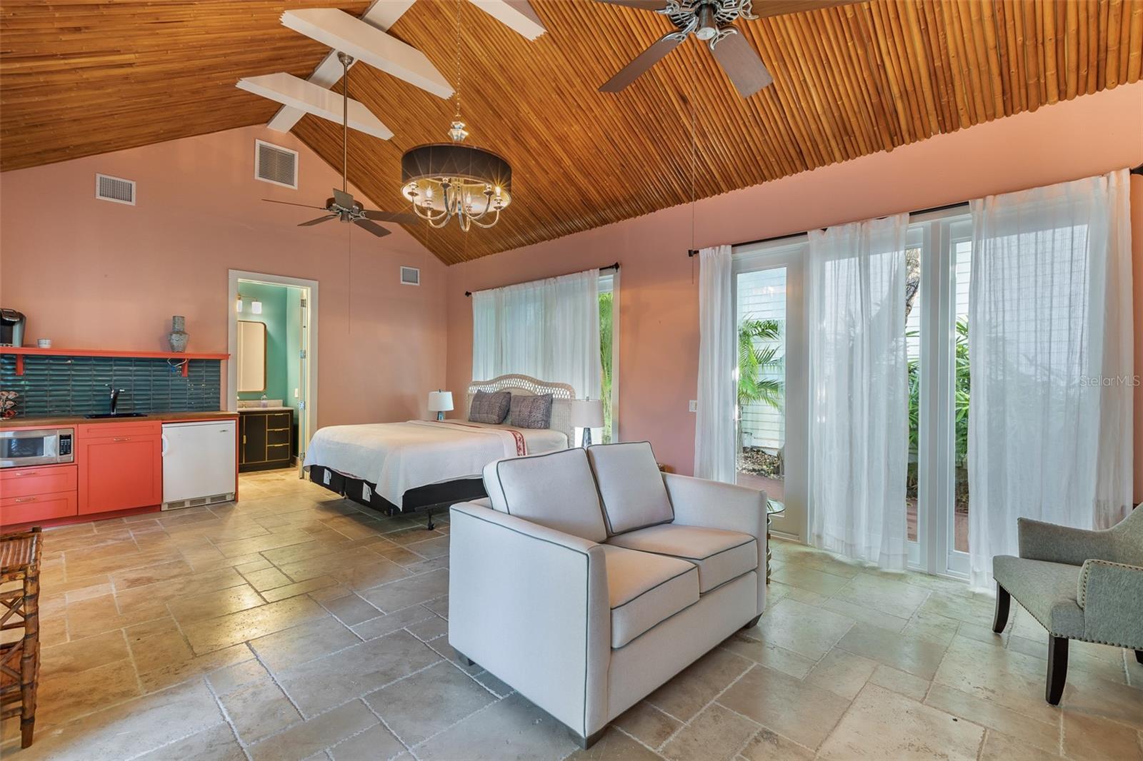 KEY WEST SQUARE 45 - Residential