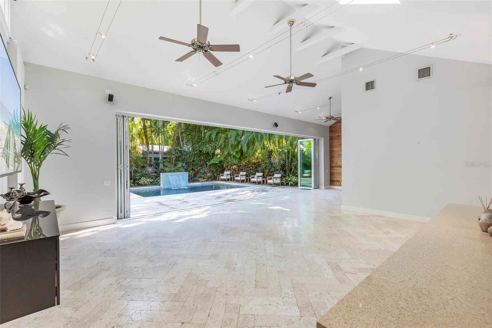 KEY WEST SQUARE 45 - Residential