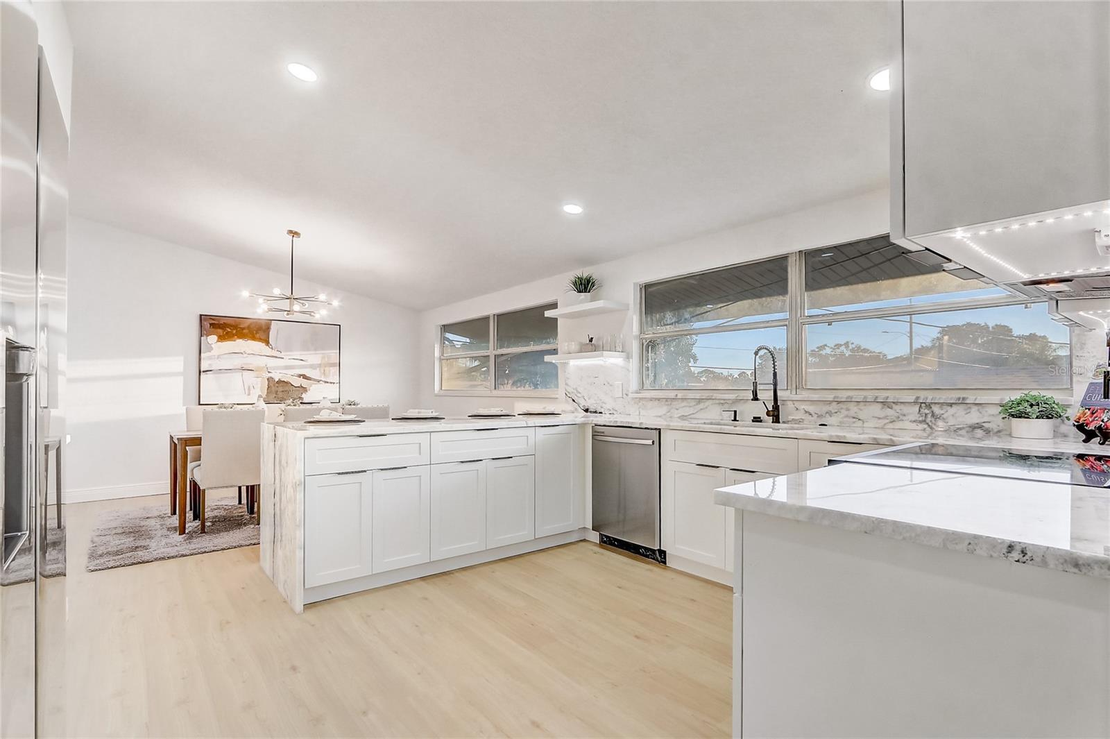 ISLE CATALINA - Residential